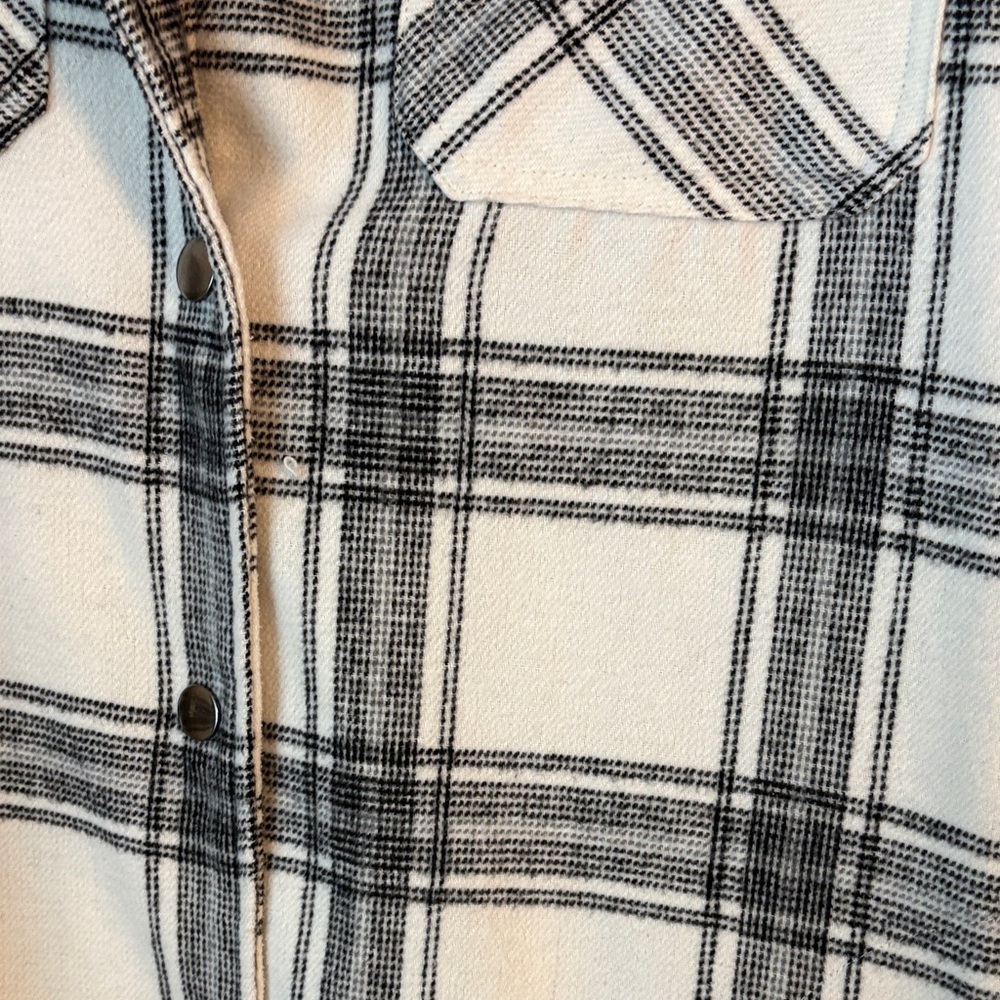 HFX Women’s XL Heavy Flannel Plaid Button-Up Shirt Shacket Black & Off White - Picture 6 of 9